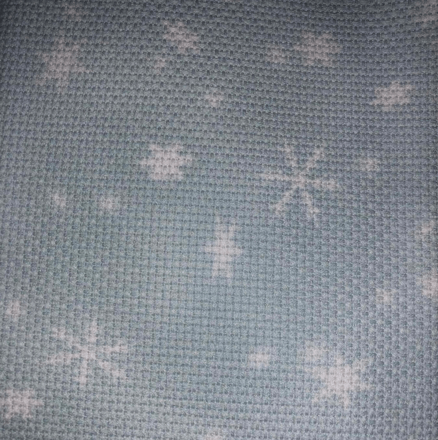 14ct Pale Green Aida with Stars