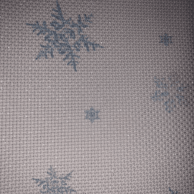 14ct Aida with snowflakes and sparkles 45 x 52cm